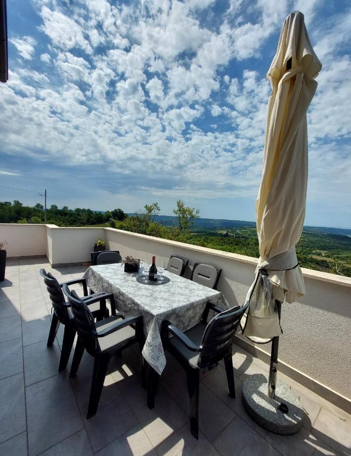 Apartment Bellavista Grožnjan Extérieur photo